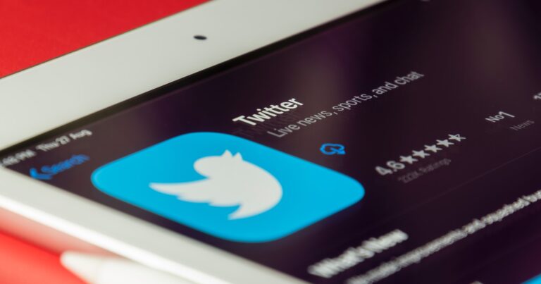 Haker “Twitter”i şantaj etdi – 400 milyon istifadəçinin şəxsi məlumatlarını yaydı 