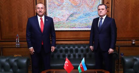 Azərbaycan və Türkiyə XİN başçıları telefonla danışdılar