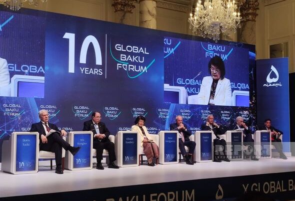 X Qlobal Bakı Forumu: “Qlobal inkişaf və təhlükəsizlikdə Çinin rolu” panel iclası keçirilib – FOTOLAR
