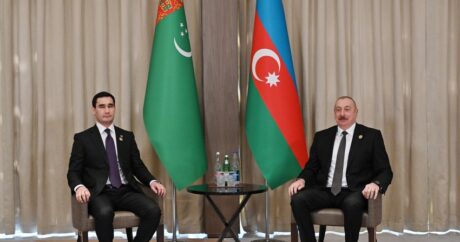 İlham Əliyev Türkmənistan prezidenti ilə görüşdü – YENİLƏNDİ