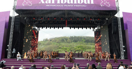 Cıdır düzündə “Xarıbülbül” festivalının açılış konserti – FOTO