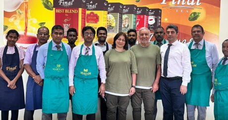 Azad İstehlakçılar Birliyinin sədri Şri-Lankada “Final” çay fabrikini ziyarət etdi – FOTOLAR