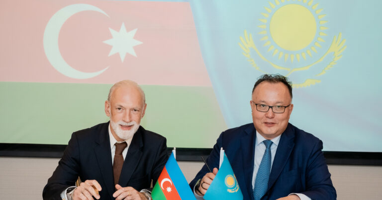 AzerTelecom və Kazakhtelecom Transxəzər Fiber-Optik Rabitə Xətti layihəsi çərçivəsində müqavilə imzaladı – FOTOLAR