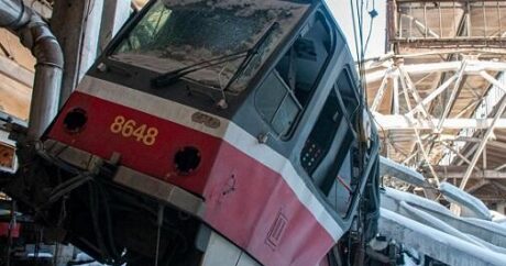Türkiyədə tramvaylar toqquşdu: 26 nəfər yaralandı