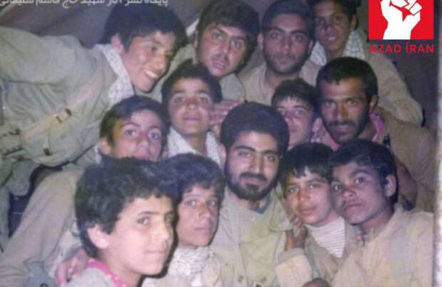 İran molla rejiminin döyüşlərə uşaqları cəlb etdiyinə dair sübut aşkarlandı – FOTO