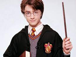 Harri Potterin geyimi hərraca çıxarıldı