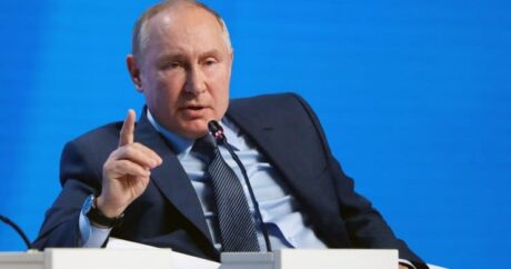 Putin könüllü hərbçilərlə bağlı fərman imzaladı