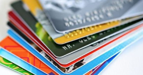 Banklararası kartlarla olan komissiyalar azaldıldı – RƏSMİ