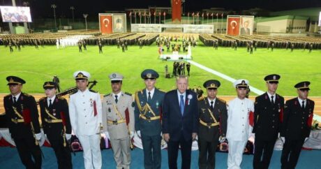 Türkiyədə 3 azərbaycanlı zabit rütbəsi aldı