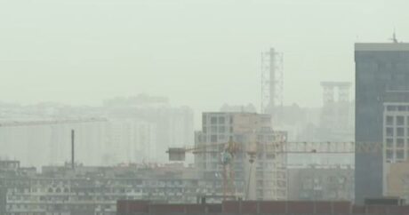 Bakı səmasını bürüyən toz dumanının görüntüsü – VİDEO