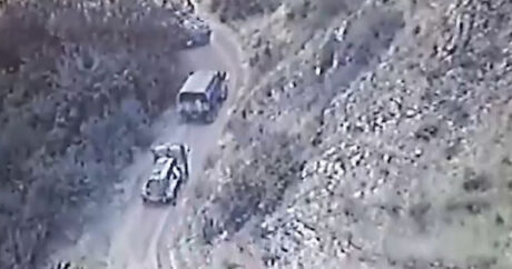 Erməni separatçıların qanunsuz hərbi daşımalarını Rusiya sülhməramlıları müşayiət edirlər – VİDEO