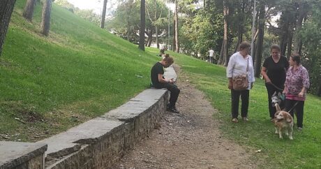 Məşhur aktrisa ölü tapıldı: Son paylaşımı ürək dağladı – FOTO
