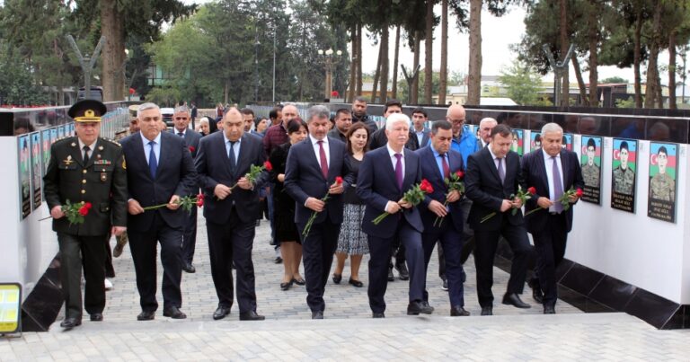 “Tək Millət, Tək Ürək”: Şəhid ailələrinin iştirakı ilə tədbir keçirildi