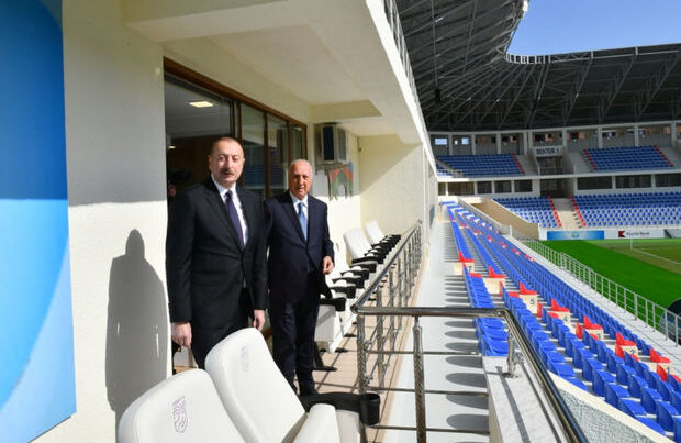 Prezident Sumqayıt şəhər stadionunda yaradılan şəraitlə tanış oldu – FOTO/YENİLƏNDİ