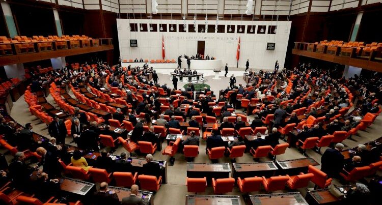 Türkiyə parlamenti “İsveç dosyesi”nə nə vaxt baxacaq?