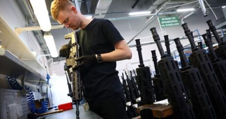 Qlobal “yarış”a çevrilən SÜRƏTLƏ SİLAHLANMA: “Avropada silah istehsalının artması…”