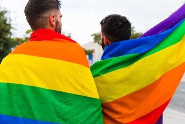 LGBT Rusiyada QADAĞAN EDİLDİ – Ekstremist təşkilat kimi tanındı – RƏSMİ