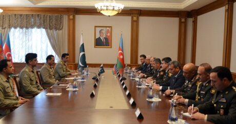 Azərbaycanla Pakistan arasında hərbi əməkdaşlıq məsələləri müzakirə edildi