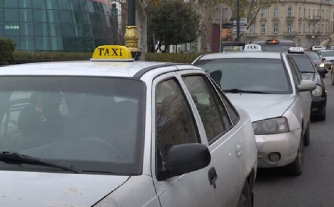 Taksi sürücülərindən YENİ TƏLƏBLƏR: “Gün ərzində 12-15 saatdan artıq işləyən…”