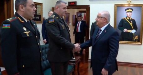 Yaşar Gülər Ankarada Azərbaycan generallarını qəbul etdi