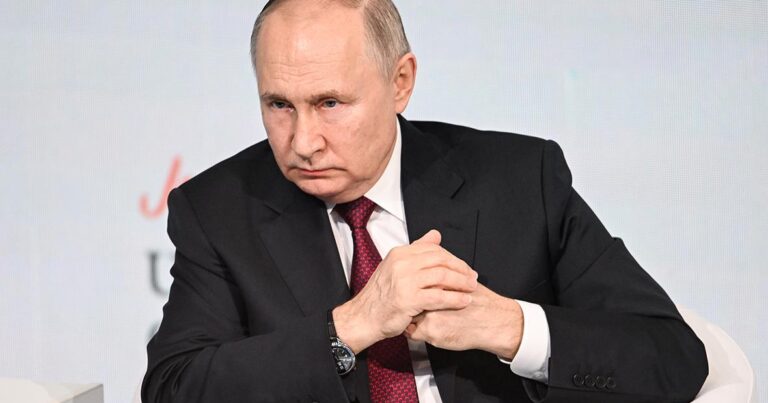 Putinin daha bir vizit kartı satışa çıxarıldı