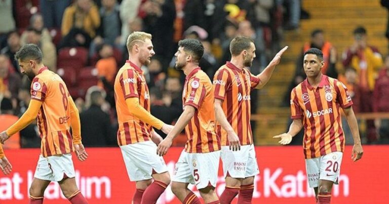 “Qalatasaray” Türkiyə kubokunda növbəti mərhələyə yüksəldi