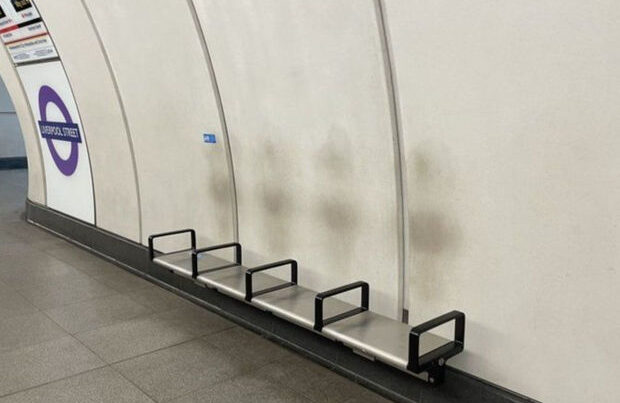 London metrosunda “kabus izləri” peyda oldu – FOTO