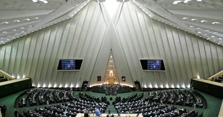 İran parlamenti partlayışlara görə İsraili təhdid etdi