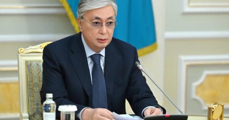 Tokayev prezidentliyə namizəd olmayacağını açıqladı