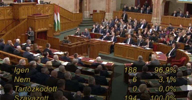 Macarıstan parlamenti İsveçin NATO-ya daxil olmasını təsdiqlədi