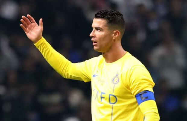 Ronaldo “Əl-Hilal” azarkeşlərinə: “Burada mənəm, Messi yox!” – VİDEO