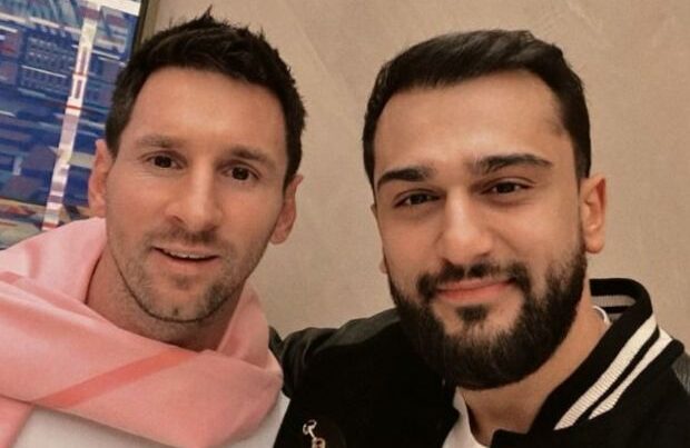 Azərbaycanlı müğənni Messi ilə bir arada – FOTO