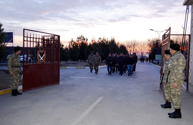 Ehtiyatda olan bir qrup hərbçi orduya ÇAĞIRILDI – FOTO