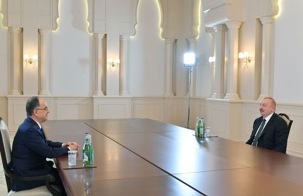 İlham Əliyev Albaniya prezidenti ilə görüşdü – FOTO