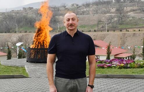 Prezident Xankəndidə Novruz tonqalını alovlandırdı – FOTO