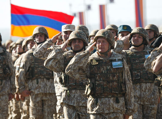 Ermənistan ordusu siyasi proseslərə qoşuldu: Hərbçilər bu MESAJI verdi – Hərbçilərə zor tətbiq edildi