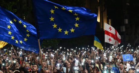 Brüssel-Tbilisi münasibətlərində soyuqlaşma: “Bu Avropa İttifaqı rəsmisinin karyerasına son veriləcək”