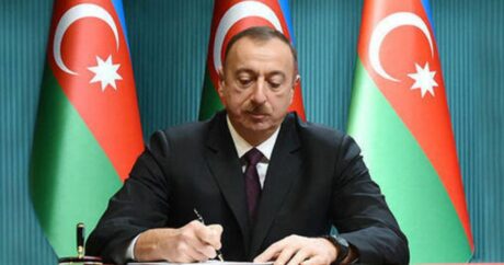 Prezident Belarusla bağlı protokolu TƏSDİQLƏDİ