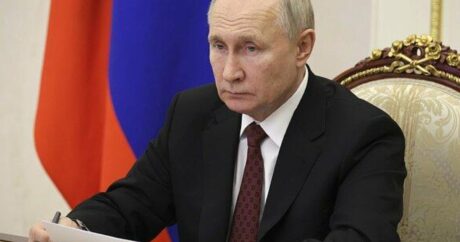 Putin Təhlükəsizlik Şurasını topladı