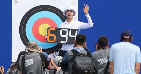 Olimpiya oyunlarında ilk dünya rekordu qeydə alındı