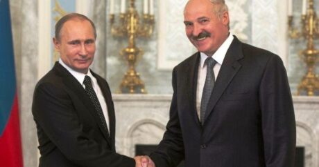 Putin Lukaşenkonu təbrik etdi