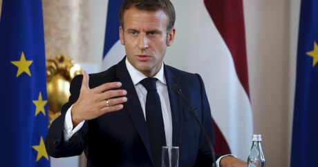Fransa prezidenti ÇƏTİN DURUMDA: Makron bu partiyalara qarşı çıxmaq çağırışı etdi