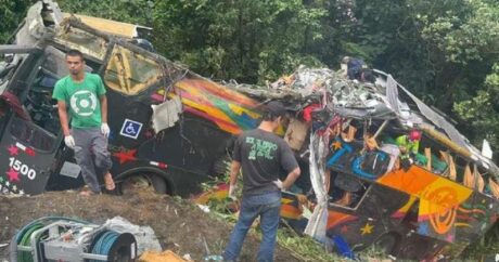 Turistləri daşıyan avtobus aşdı – Ölənlər və yaralananlar var