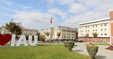 İstanbulun mərkəzində bir dünya universiteti – VİDEO