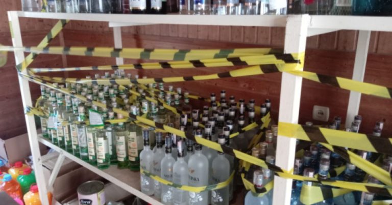 Bu restoranda saxta alkoqollu içkilər aşkarlandı