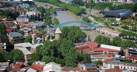 Qonşumuz turizmdən rekord gəlir əldə etdi