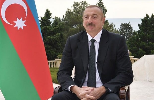 İlham Əliyev onları təbrik etdi