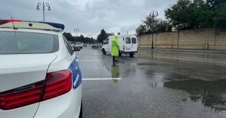 Yol polisi hava ilə əlaqədar hərəkət iştirakçılarına müraciət etdi