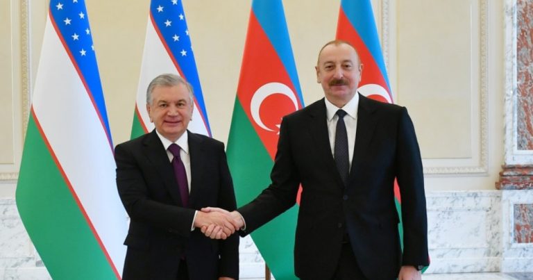 Şavkat Mirziyoyev İlham Əliyevi təbrik edib