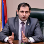 Papikyan ABŞ-yə bu səbəbdən YOLLANDI: “Təhlükəli oyunlar oynanılır”